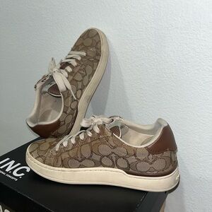 Women's Brown Patterned Sneakers